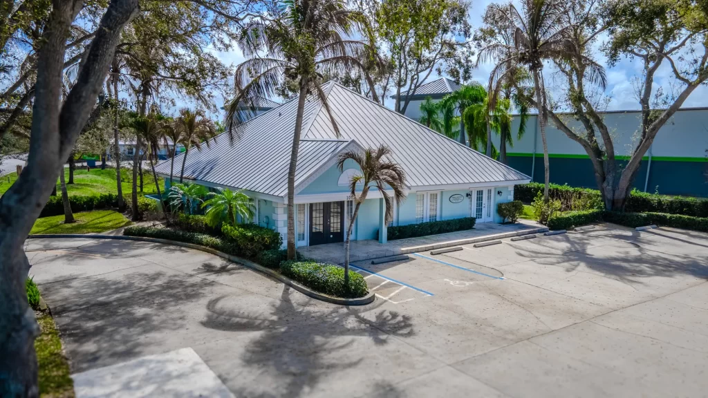 Benson Dental Care   Vero Beach, FL 40